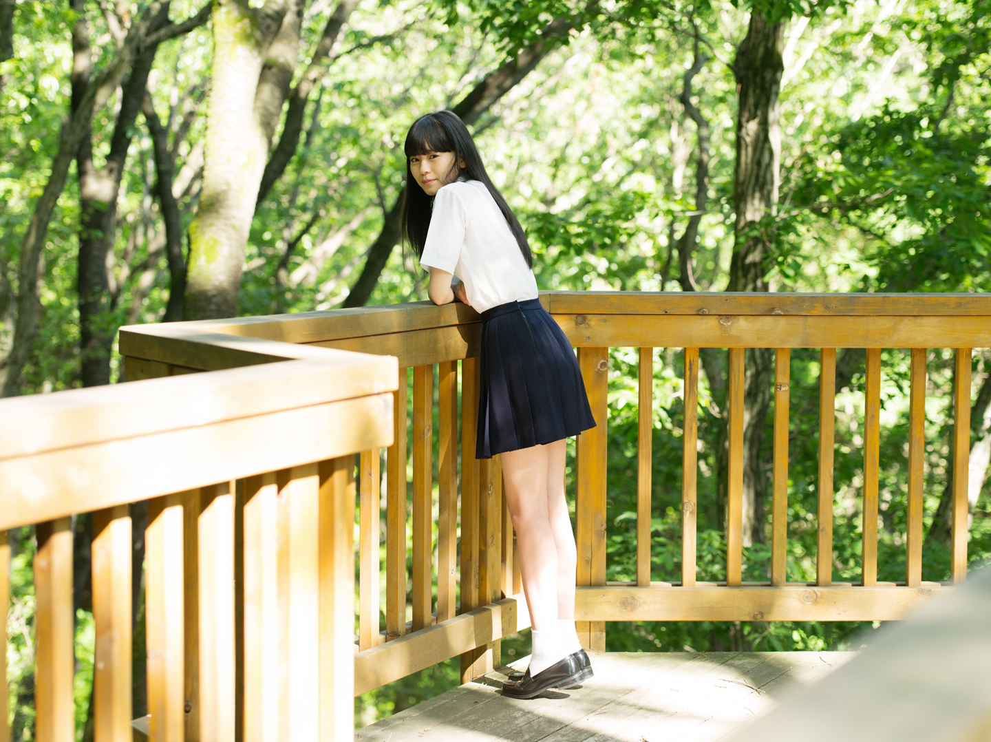 坂井仁香 - 制服編 - Scene 6 (撮影日/2016年5月12日。撮影時学年/中学三年生。撮影/須田卓馬)