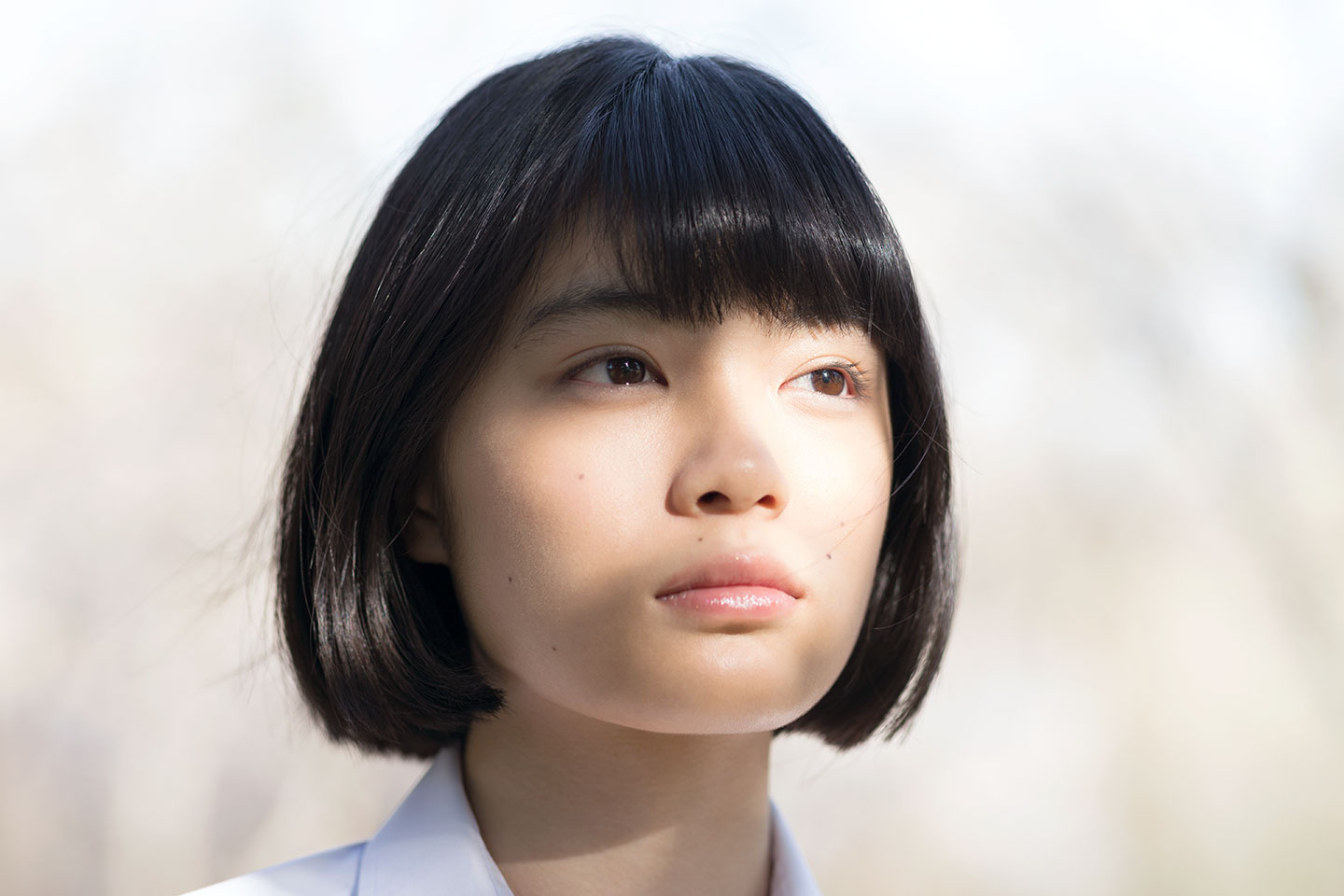 吉田美月喜 - 制服編 - Scene 1 (撮影日/2018年3月30日。撮影時学年/中学三年生。撮影/山田信男)
