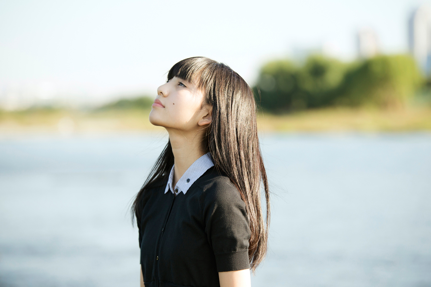 平 蓮奈 - 洋服編 - Scene 2 (撮影日/2015年10月12日。撮影時学年/中学三年生。撮影/サトウノブタカ)