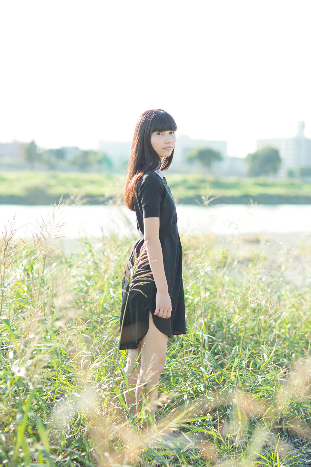 平 蓮奈 - 洋服編 - Scene 4 (撮影日/2015年10月12日。撮影時学年/中学三年生。撮影/サトウノブタカ)