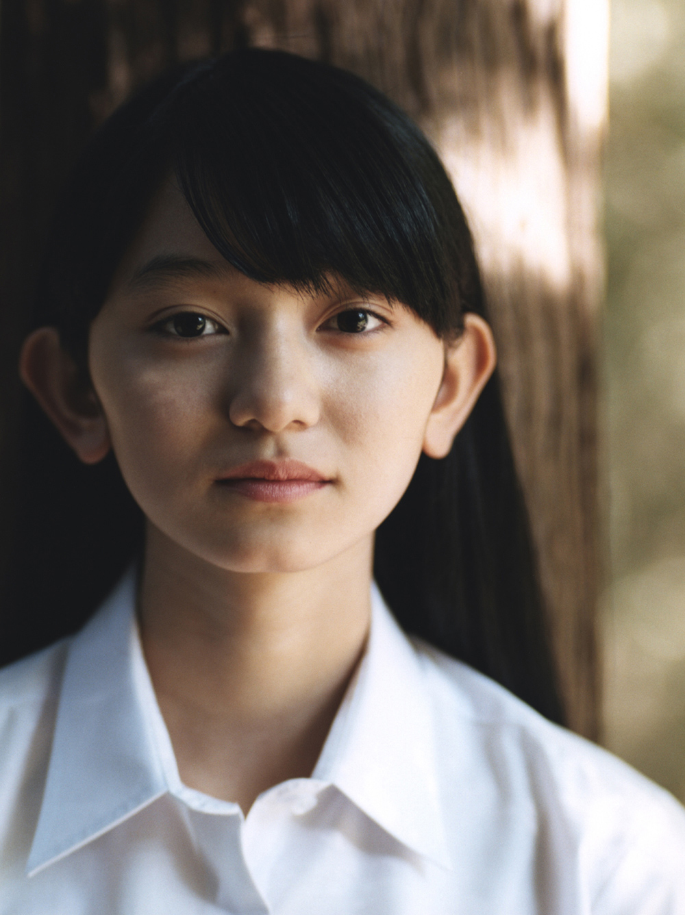 熊澤 風花 - 制服編 - Scene 4 (第一回撮影日/2015年11月4日。撮影時学年/中学一年生。撮影/小山一平)