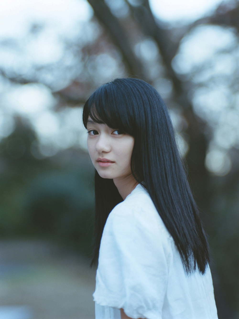 熊澤 風花 - 洋服編 - Scene 7 (第一回撮影日/2015年11月4日。撮影時学年/中学一年生。撮影/小山一平)