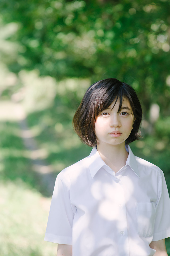 桜田ひより - 制服編 - Scene 4 (撮影日/2016年10月6日。撮影時学年/中学二年生。撮影/小山一平)