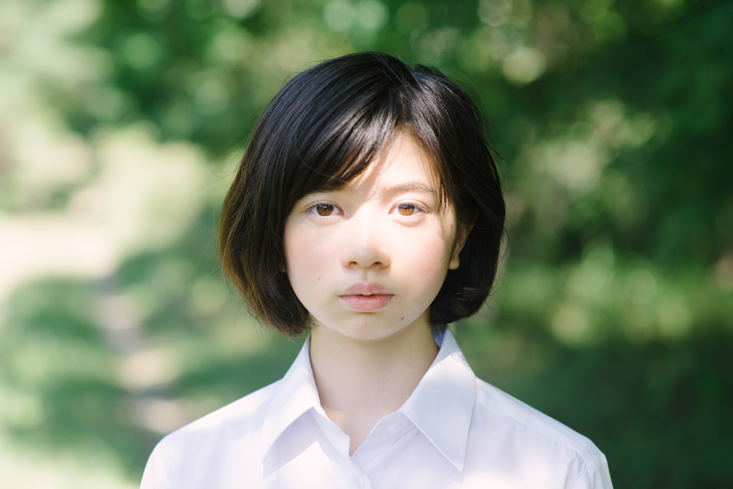 桜田ひより - 制服編 - Scene 8 (撮影日/2016年10月6日。撮影時学年/中学二年生。撮影/小山一平)