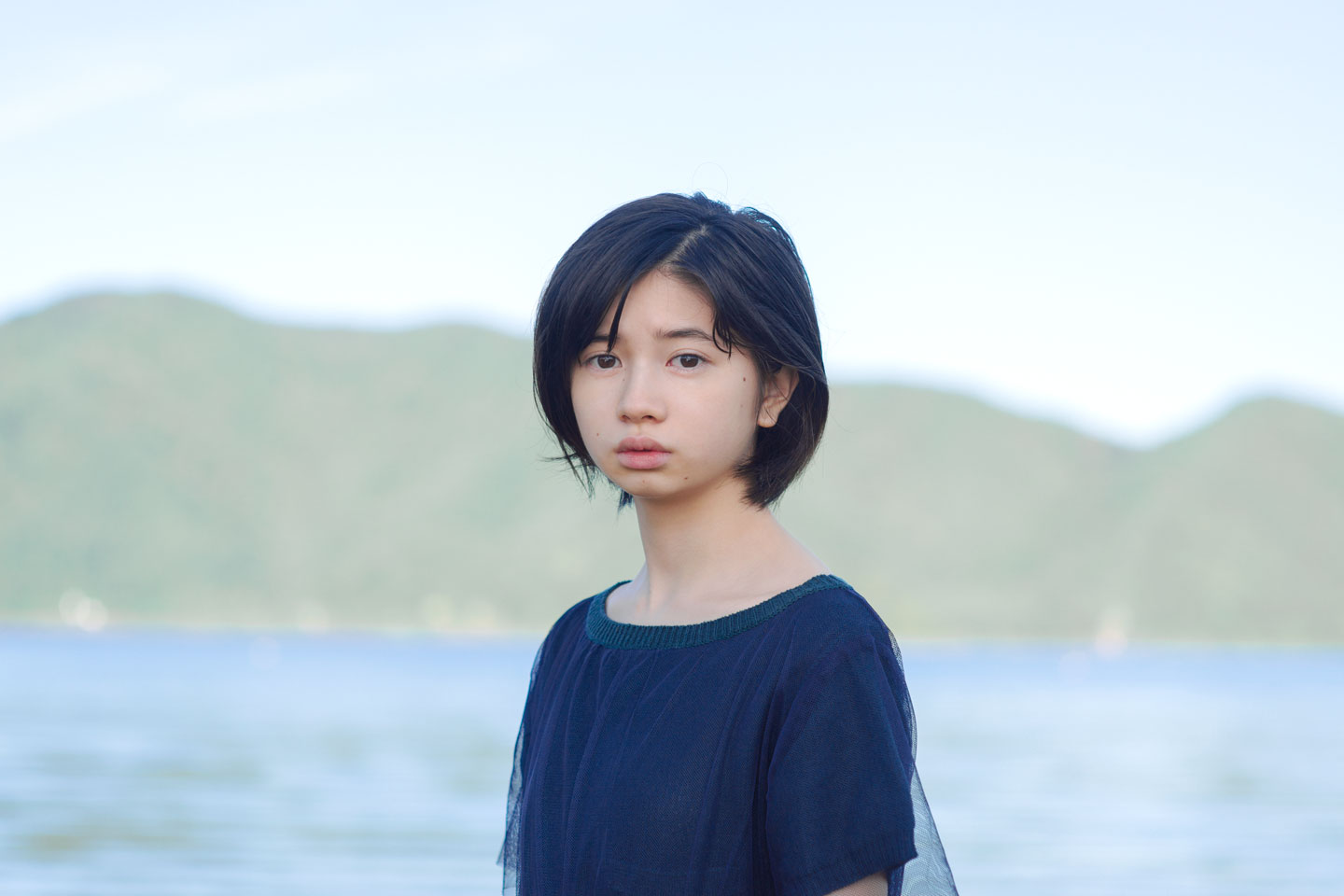 桜田ひより - 洋服編 - Scene 4 (撮影日/2016年10月6日。撮影時学年/中学二年生。撮影/小山一平)