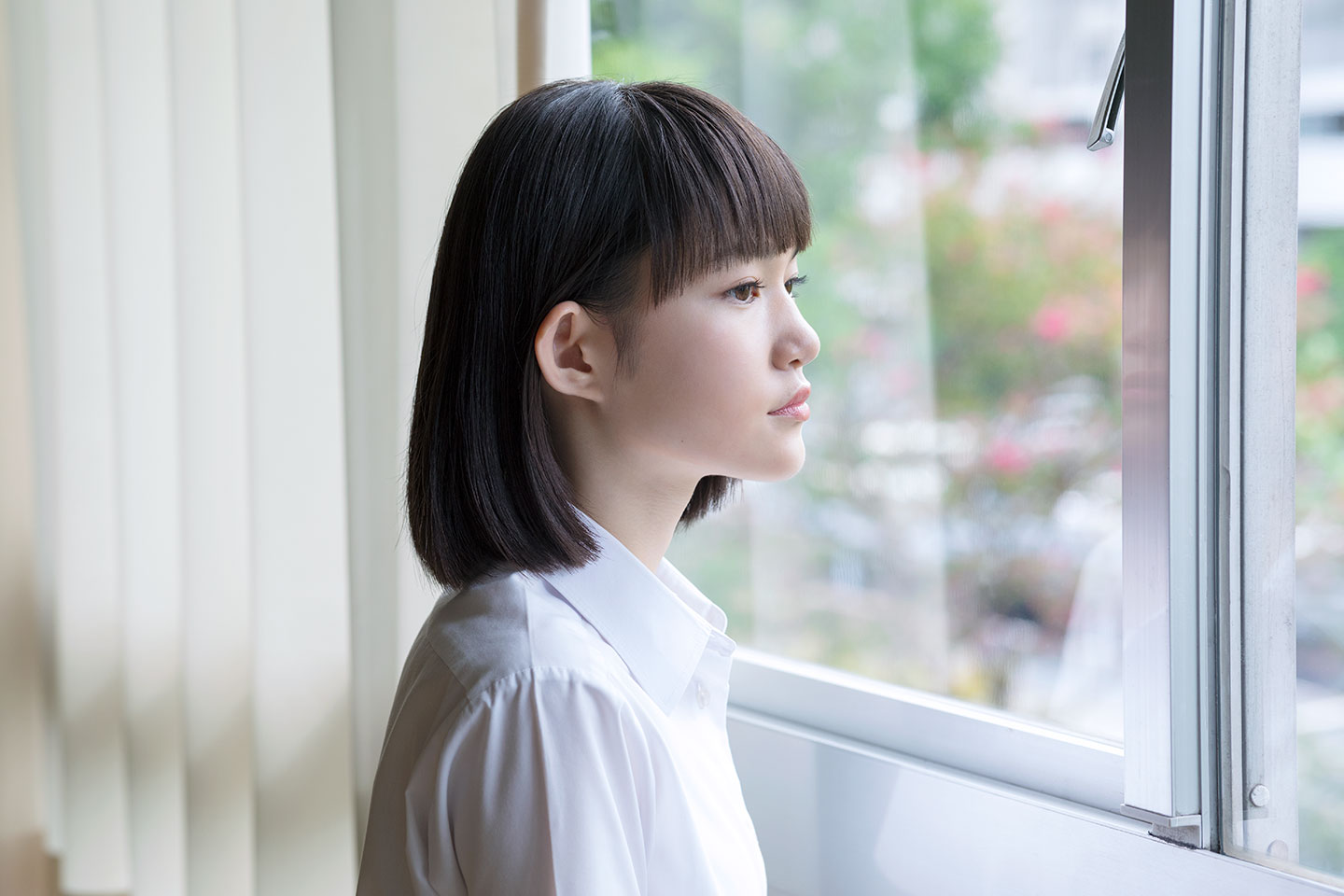 武野汐那 - 制服編 - Scene 1 (撮影日/2018年9月24日。撮影時学年/中学二年生。撮影/山田信男)