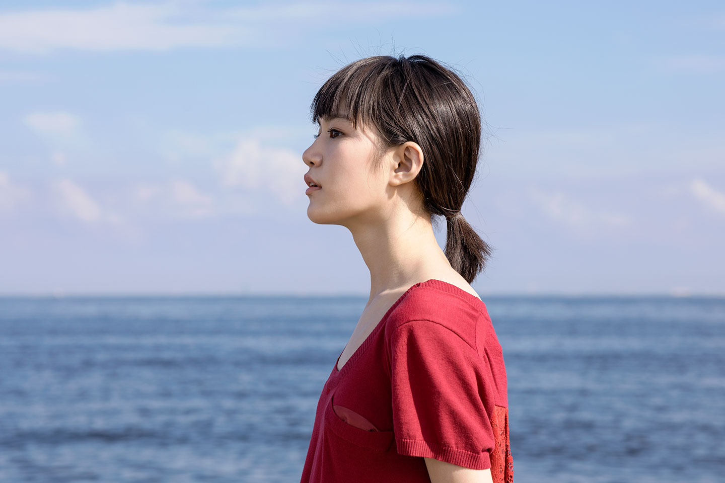 武野汐那 - 洋服編 - Scene 1 (撮影日/2018年9月24日。撮影時学年/中学二年生。撮影/山田信男)
