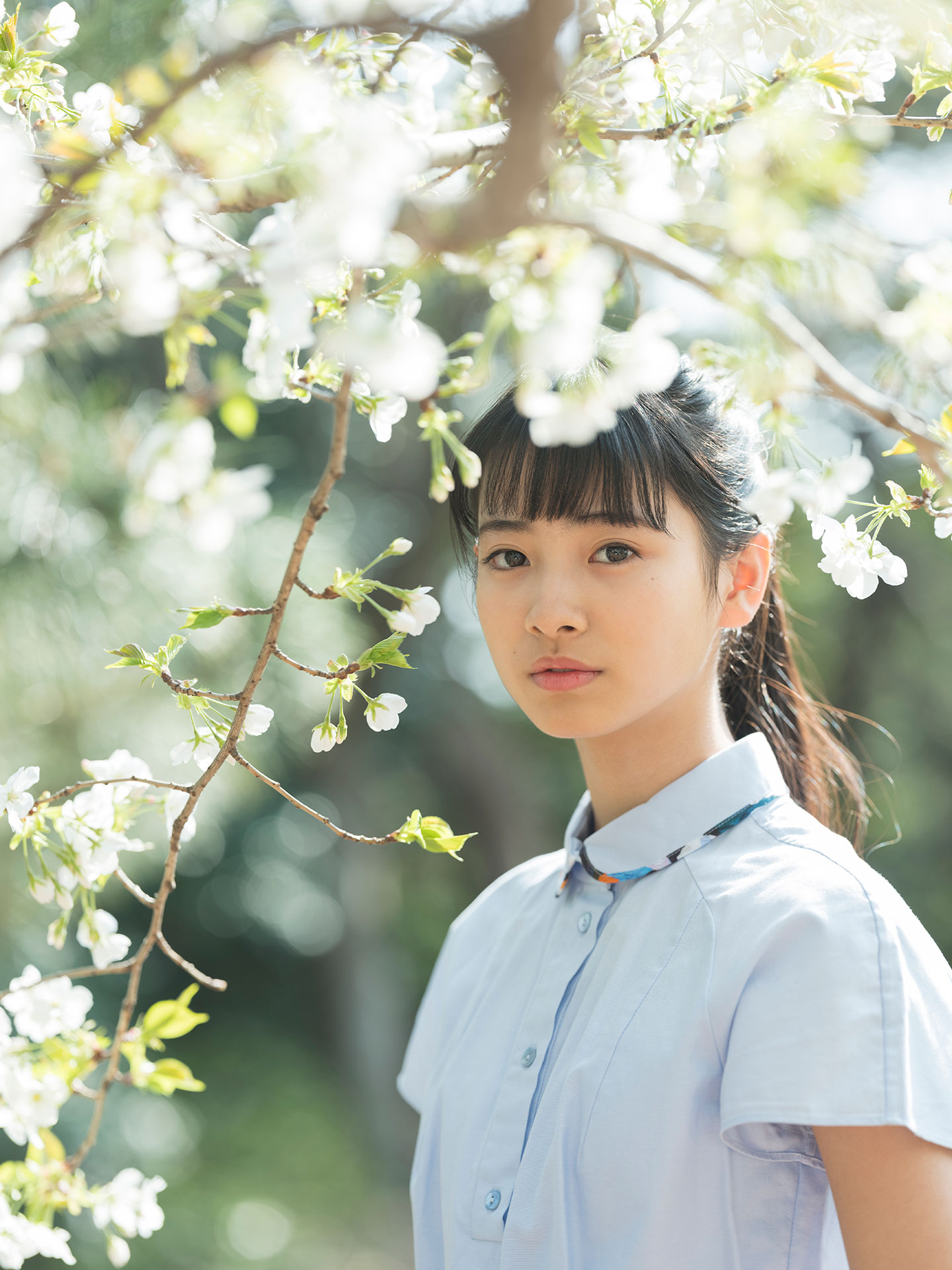 田中杏奈 - 洋服編 - Scene 2 (撮影日/2019年3月27日。撮影時学年/中学一年生。撮影/サトウノブタカ)