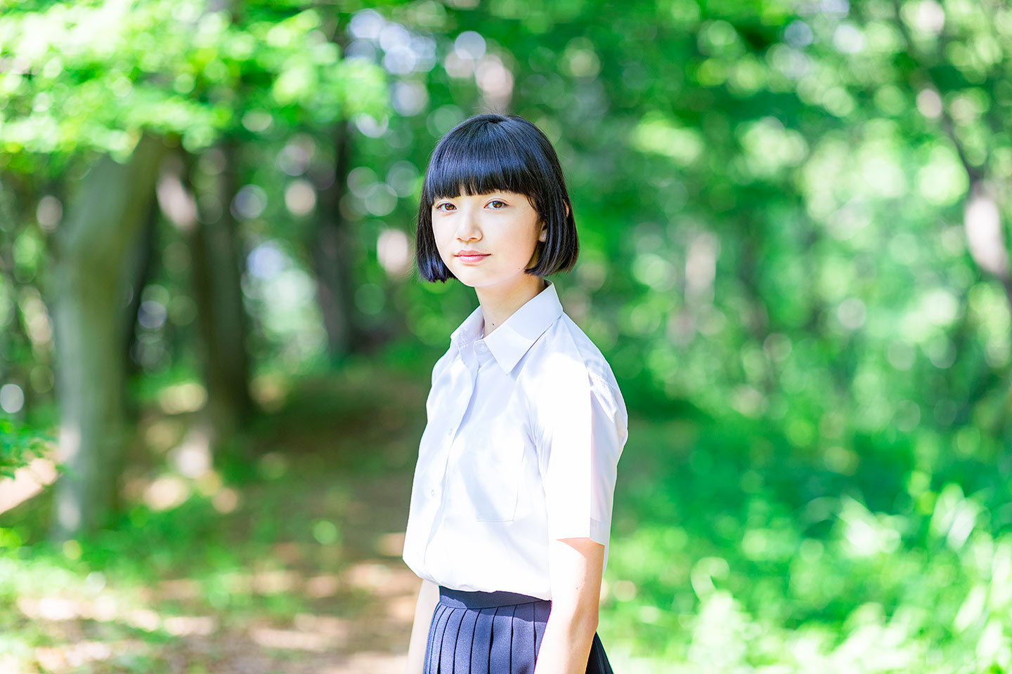小宮山莉渚 - 制服編 - Scene 10 (撮影日/2019年5月24日。撮影時学年/中学二年生。撮影/山田信男)