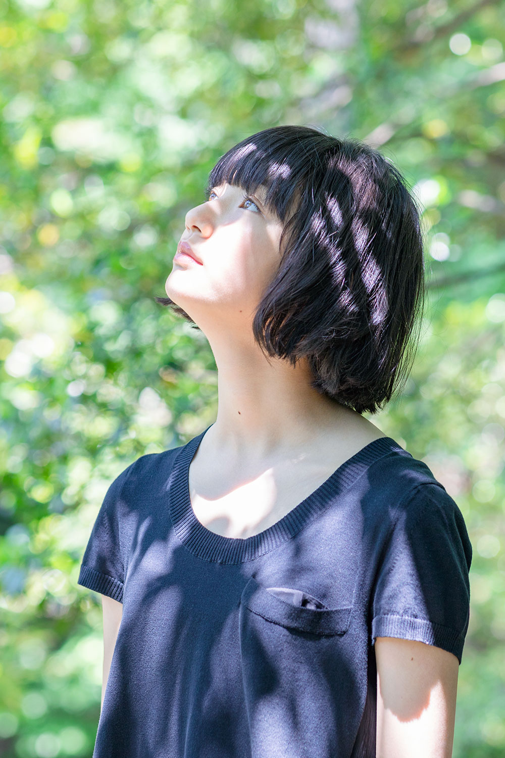 小宮山莉渚 - 洋服編 - Scene 12 (撮影日/2019年5月24日。撮影時学年/中学二年生。撮影/山田信男)