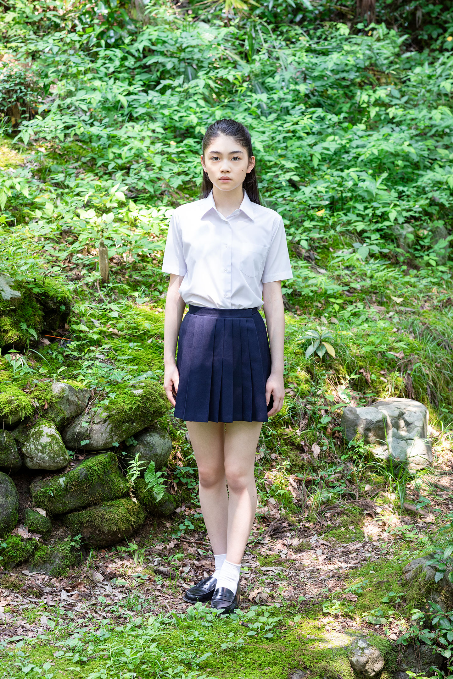 滝澤エリカ - 制服編 - Scene 13 (撮影日/2019年8月2日。撮影時学年/中学二年生。撮影/山田信男)