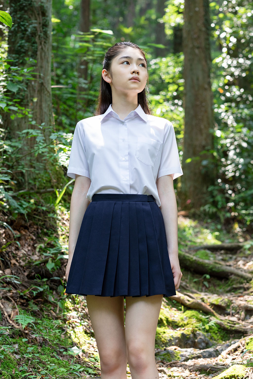 滝澤エリカ - 制服編 - Scene 9 (撮影日/2019年8月2日。撮影時学年/中学二年生。撮影/山田信男)