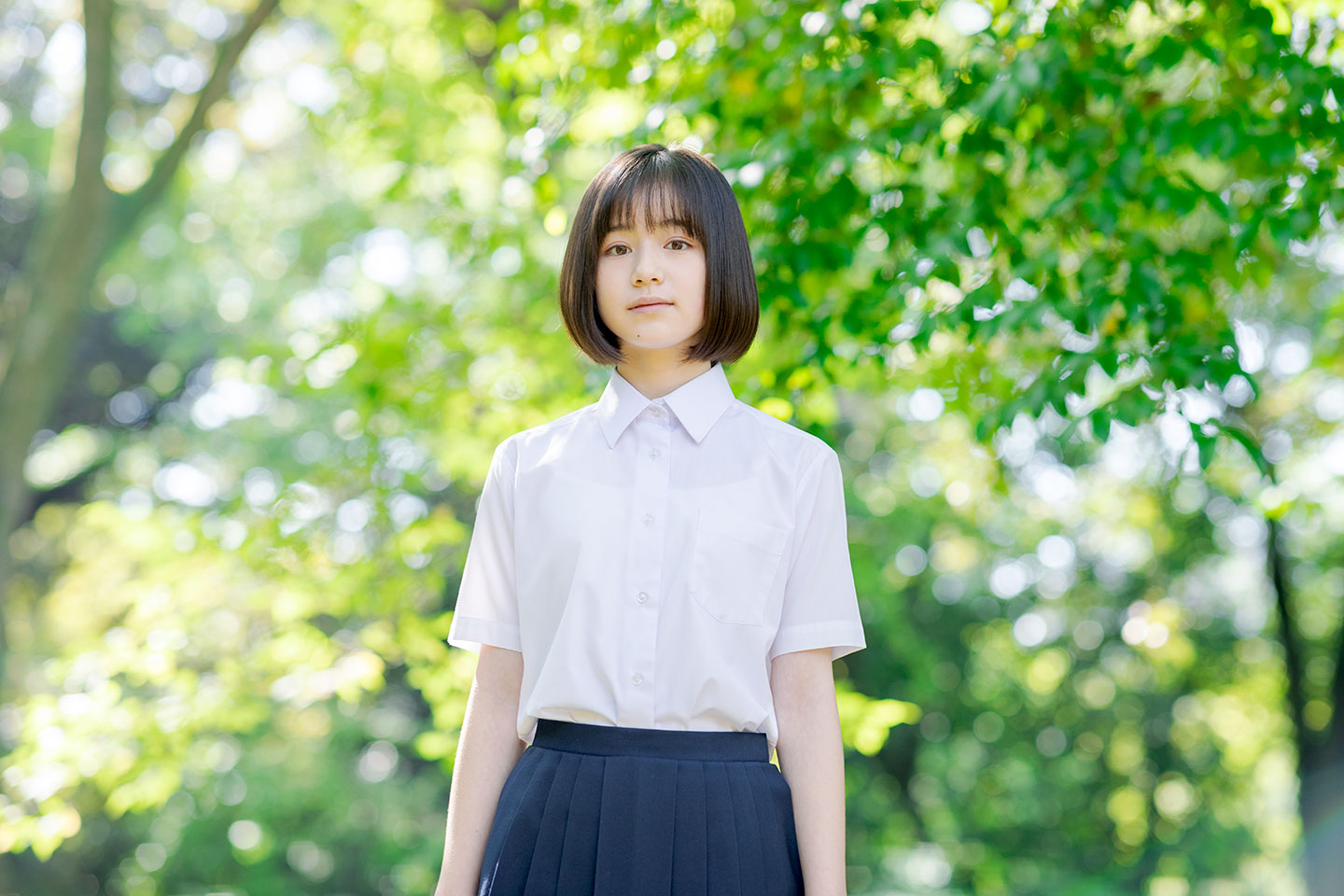 瀬戸琴楓 - 制服編 - Scene 4 (撮影日/2019年10月30日。撮影時学年/中学二年生。撮影/山田信男)