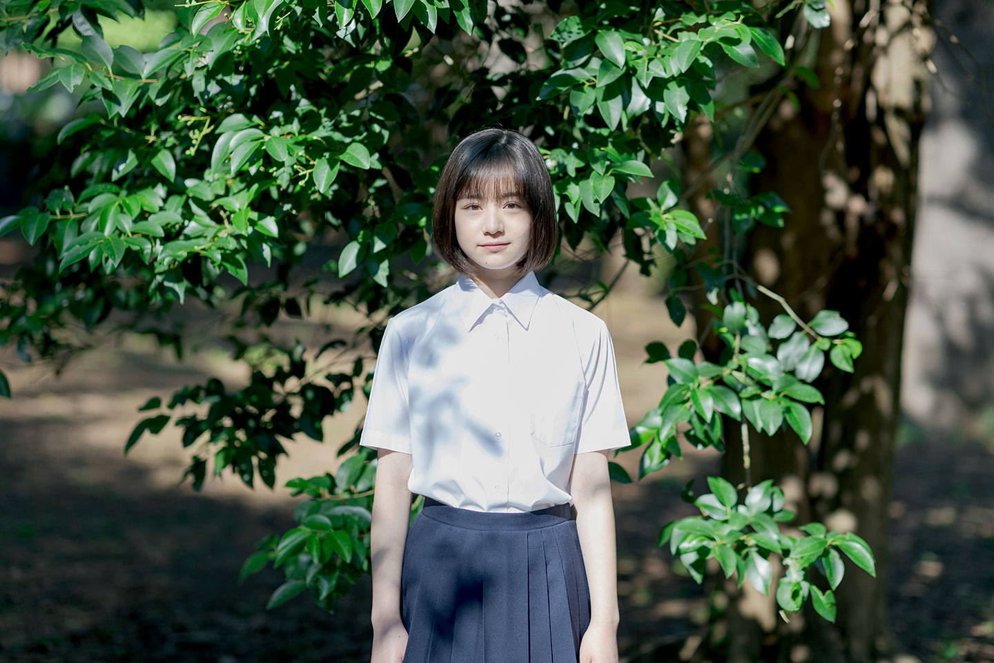 瀬戸琴楓 - 制服編 - Scene 7 (撮影日/2019年10月30日。撮影時学年/中学二年生。撮影/山田信男)