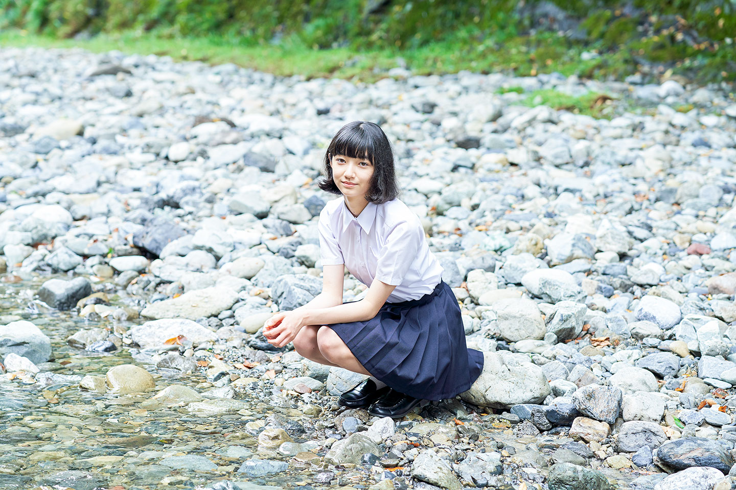 小宮山莉渚 - 制服編 - Scene 3 (撮影日/2020年9月18日。撮影時学年/中学三年生。撮影/山田信男)