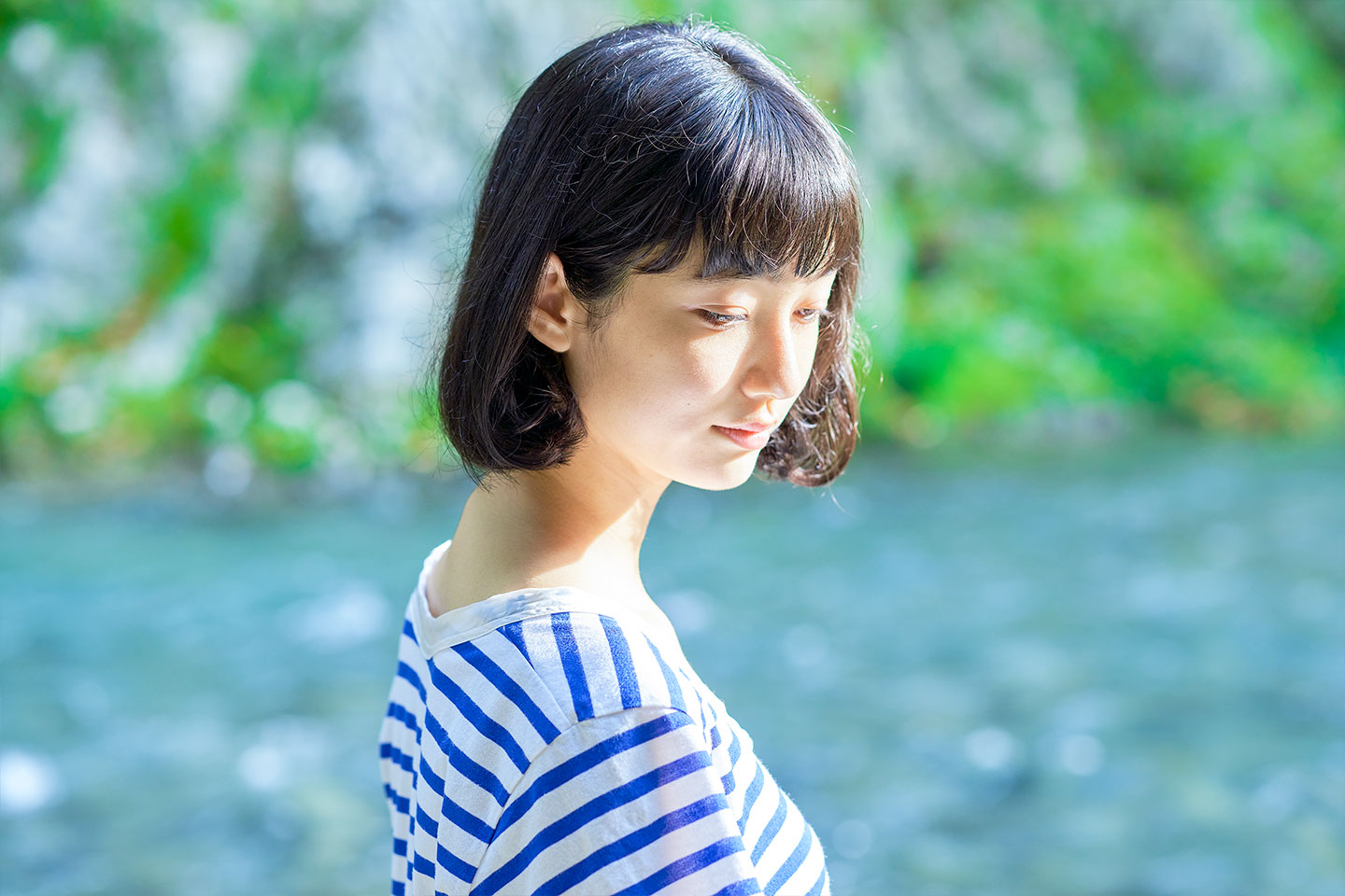 小宮山莉渚 - 制服編 - Scene 8 (撮影日/2020年9月18日。撮影時学年/中学三年生。撮影/山田信男)